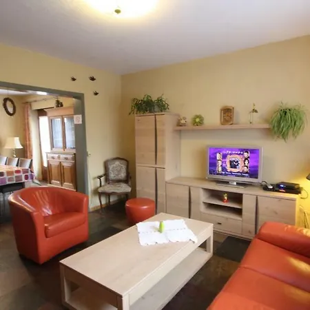 Ferienhaus Arnika בוטגנבאך
