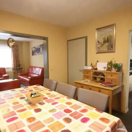 Ferienhaus Arnika בית נופש בוטגנבאך